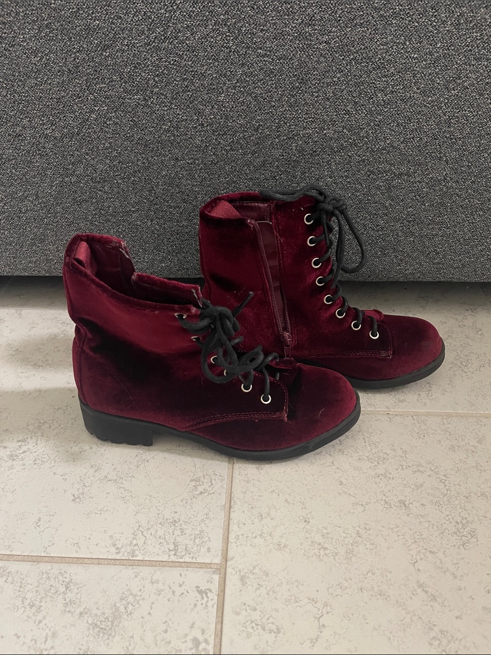 Women's Velvet Lace-Up Ankle Boots in Burgundy